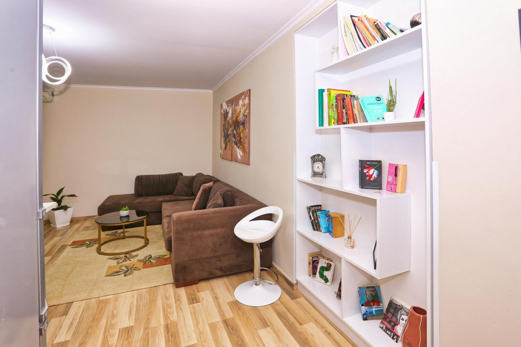 R&B City Center Apartment Тирана Екстер'єр фото